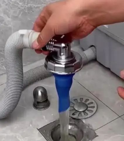 这2点难怪亲戚会说我家洗衣机用不久凯发首页登录洗衣机放阳台千万要注意(图6)
