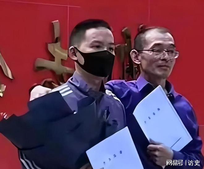 再沉默为谢妈发声说出实情网友坐不住了凯发K8首页登录回应了！谢浩男妹妹不(图6)